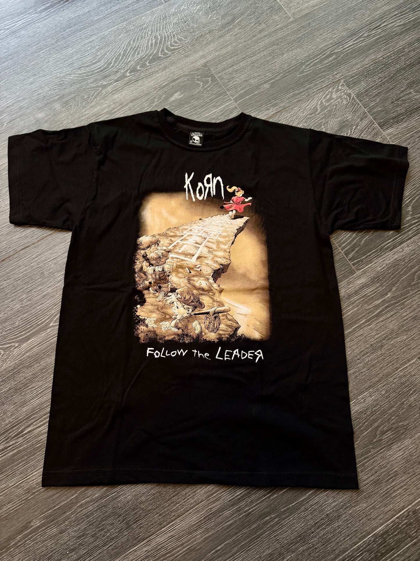 Playera Korn